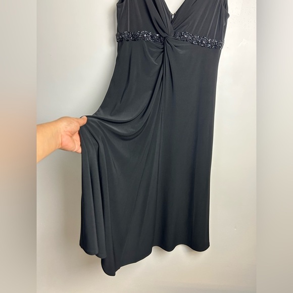 Jones New York VTG Y2K Midi Dress 10 Black Sleeveless V-Neck Beaded Sequins Hoco - Picture 6 of 14